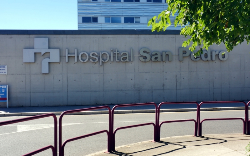 Agresión a un vigilante en el Hospital San Pedro, pero no se considera delito