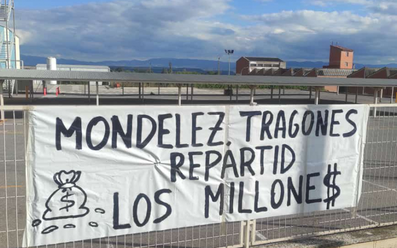 Continúa la huelga indefinida en Mondelez: el acuerdo está lejos de alcanzarse